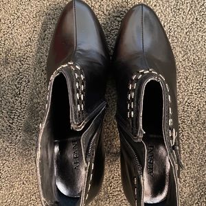 Alfani women’s booties
